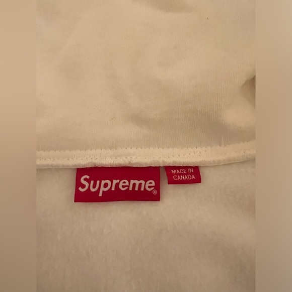 Limited Edition Supreme Zipped Hoodie - Picture 5 of 9